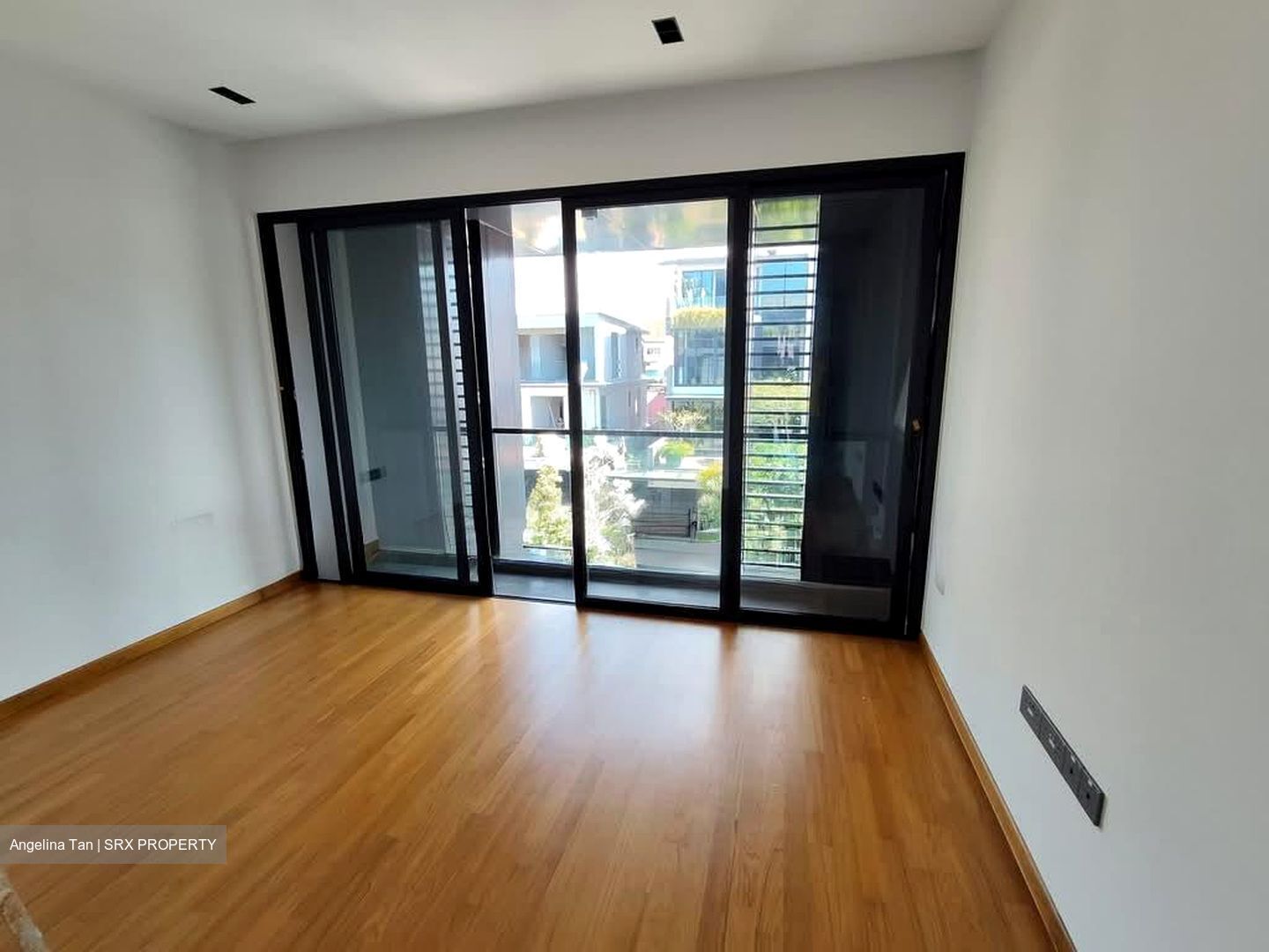Sembawang Straits Estate (D27), Terrace #625987181